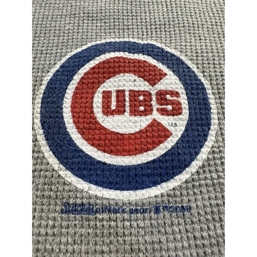 Stitches Chicago Cubs Waffle Knit Sweatshirt Mens‎ Medium Gray MLB Sweater